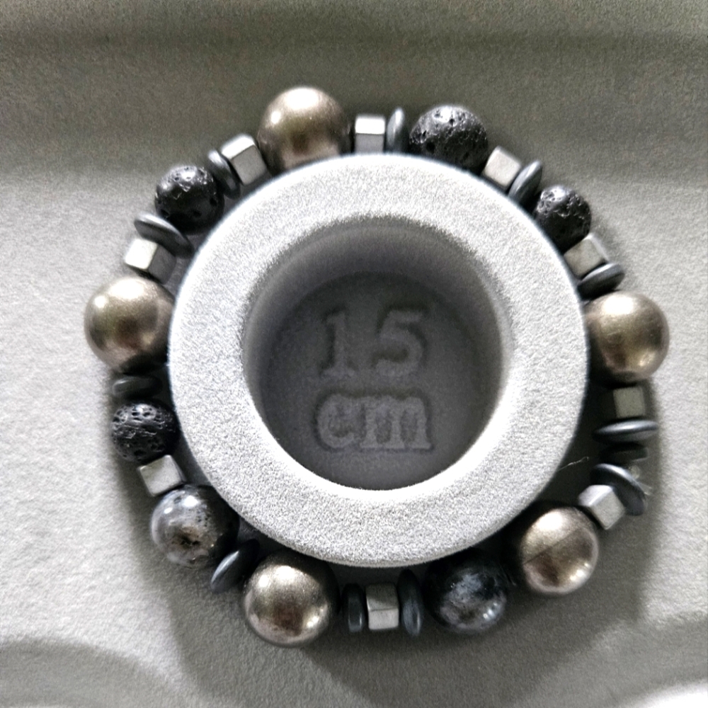 Bead bracelet